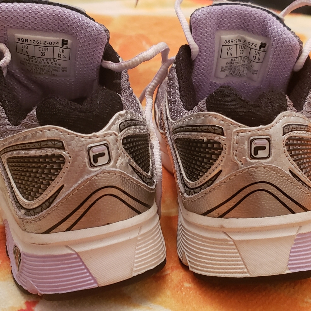 Girls size 1.5